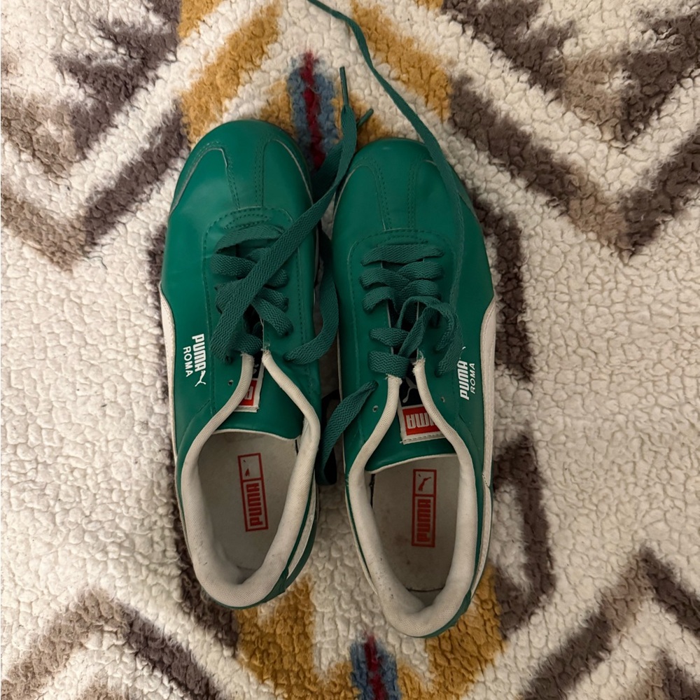 Puma Teal and White Athletic Shoes